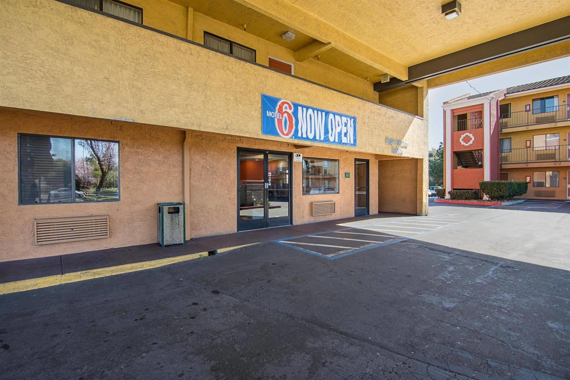 Motel 6-Stockton, Ca Εξωτερικό φωτογραφία